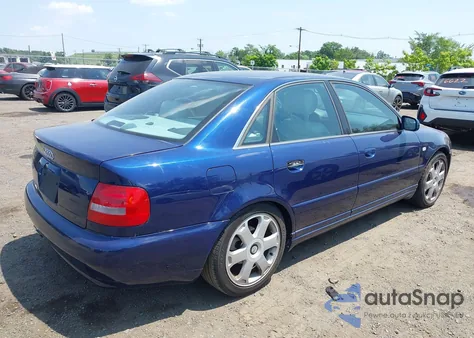 2002 Audi S4 2.7T z USA, uszkodzony, nr VIN WAURD68D22A000596